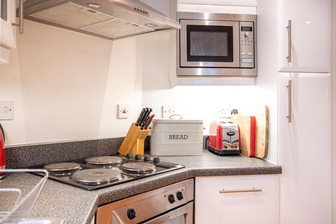 Pass The Keys Delightful Apartment Close To River In Se16 Лондон Екстериор снимка